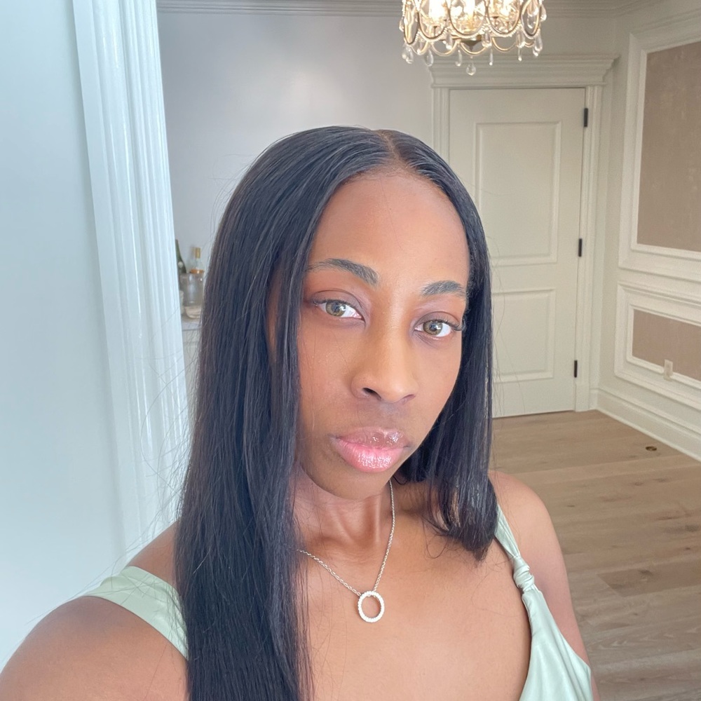 Meet your Posher, Ashley